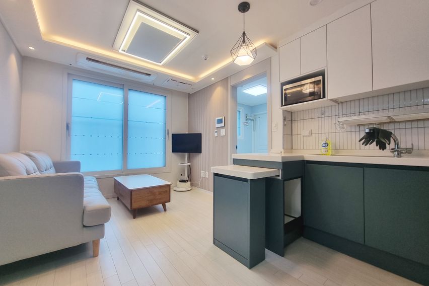 염창역 풀옵2룸 침대2 0번째 이미지