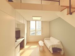 Sky House 1th image
