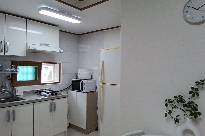 나운동중심2층깔끔숙소 8번째 이미지