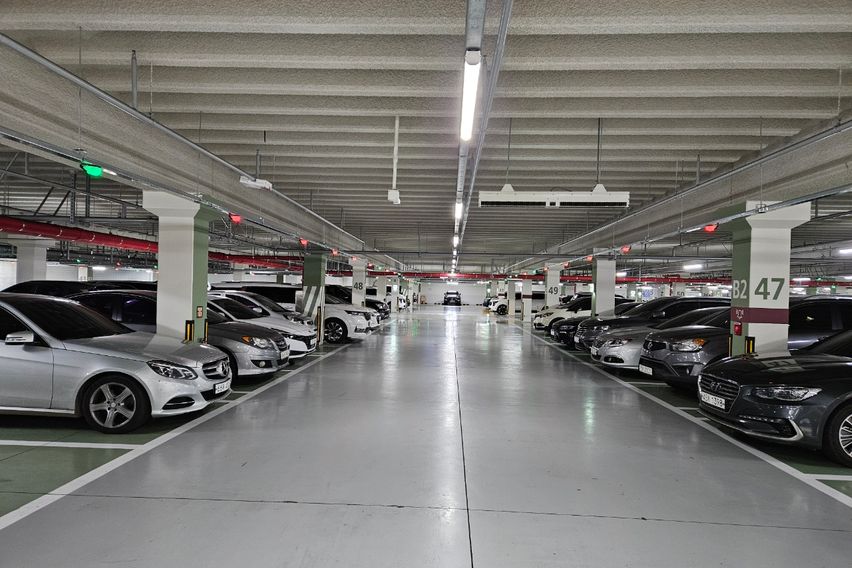 최신축아파트,큰방4개