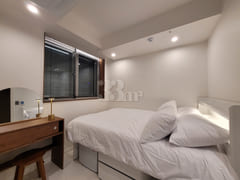 Hotel-quality double bed, suitable for 2 peop 6th image