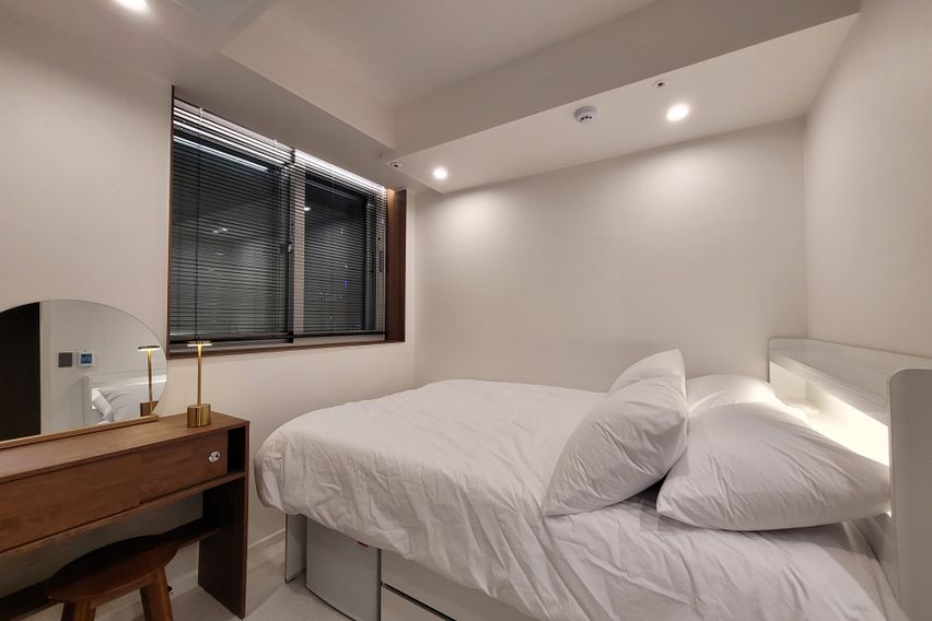 호텔급더블침대 2인거주