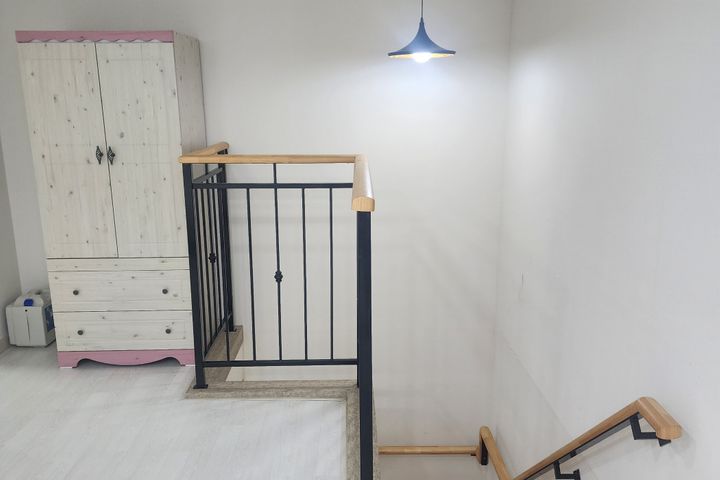 조용한 빌트인 복층2룸 2번째 이미지