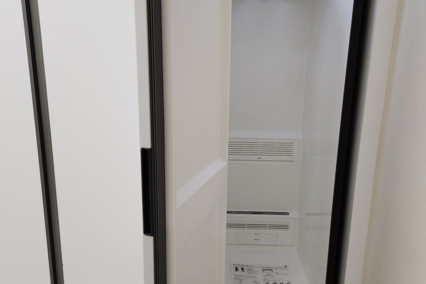 💛 A House Full of Sunshine 9 4th image