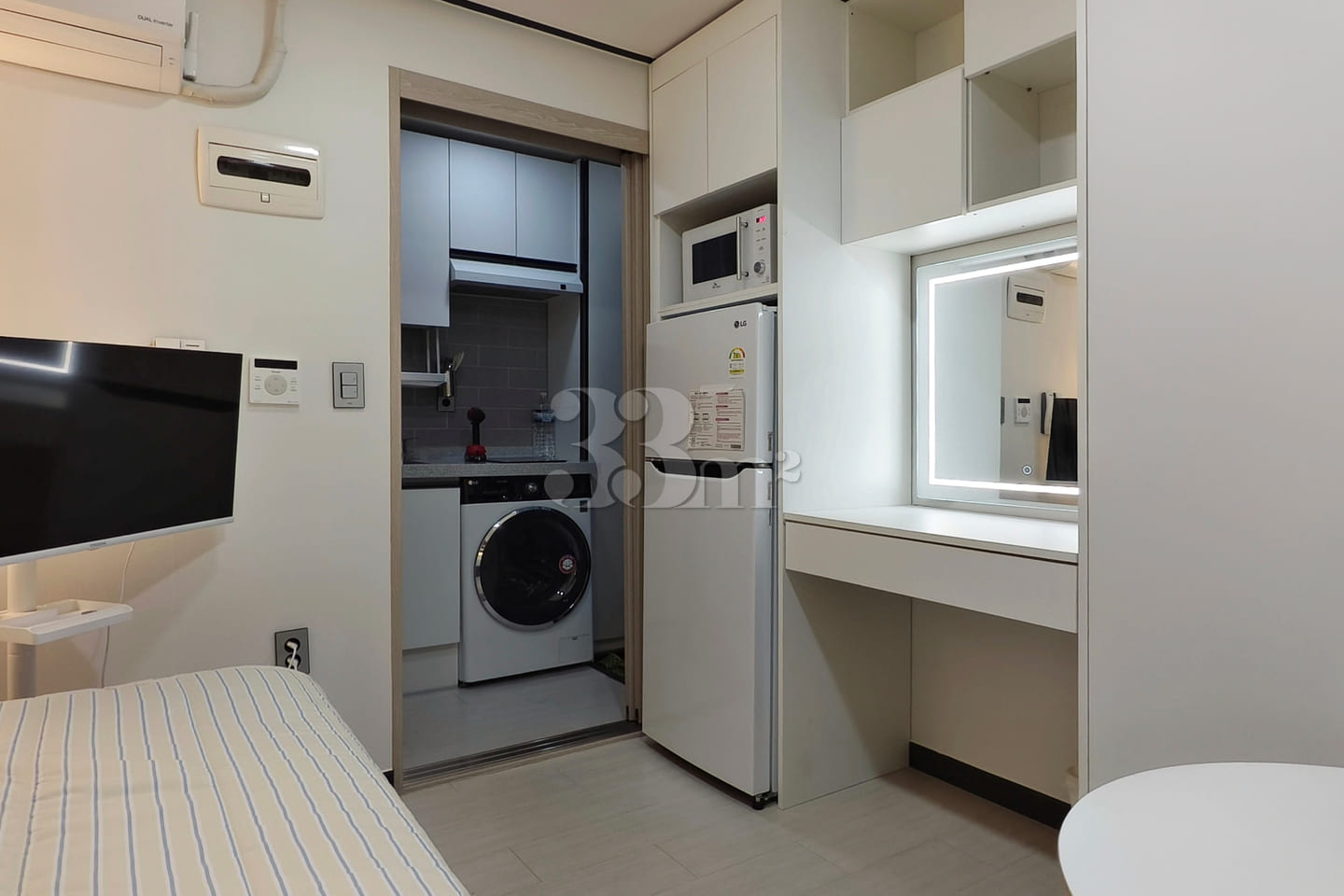 New studio apartment near Sillim Station P21 4th image