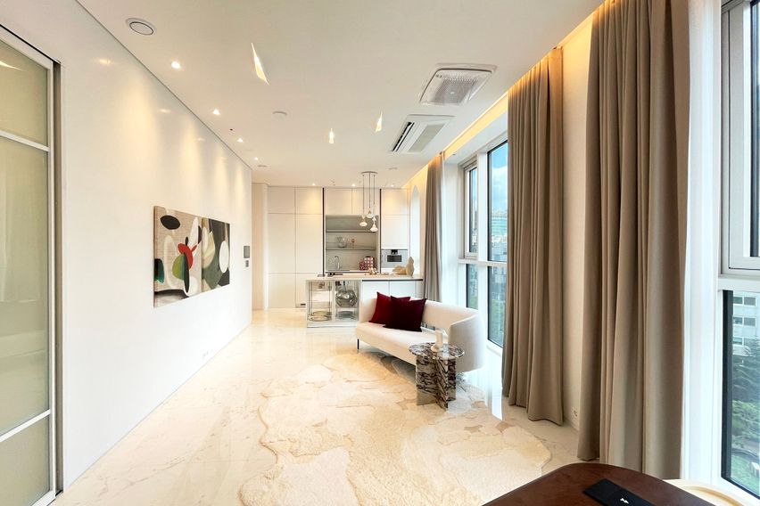 청담사거리 신축스위트룸