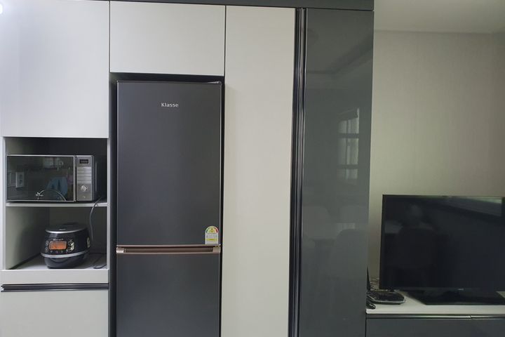 Newly built 1.5-room apartment in front of Du 8th image