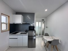 Studio-type private pension, Building A 6th image