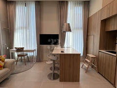 Luxury 10th-floor unit in the city center 15th image