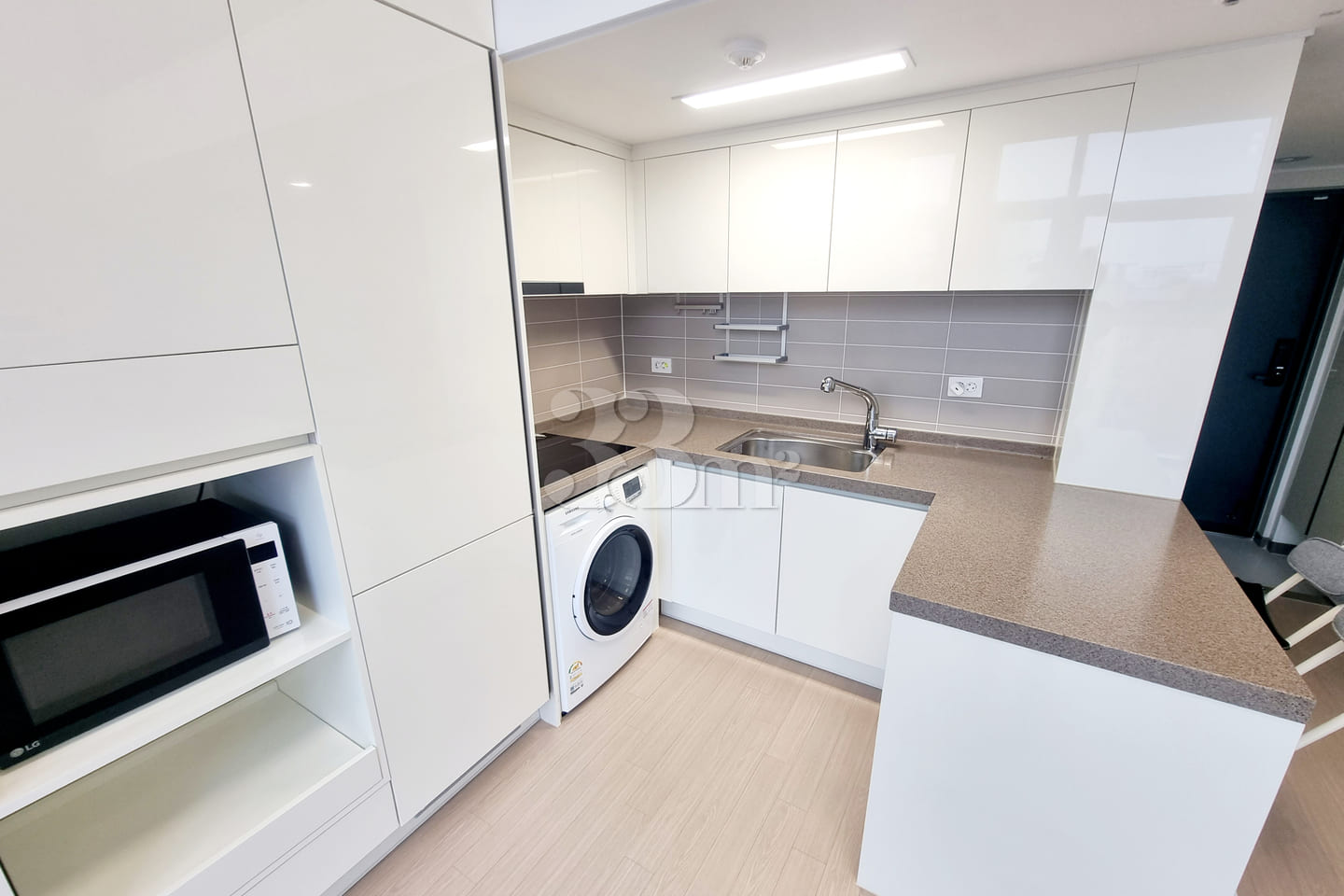 ⚡Special Price: Duplex Studio 16 5th image