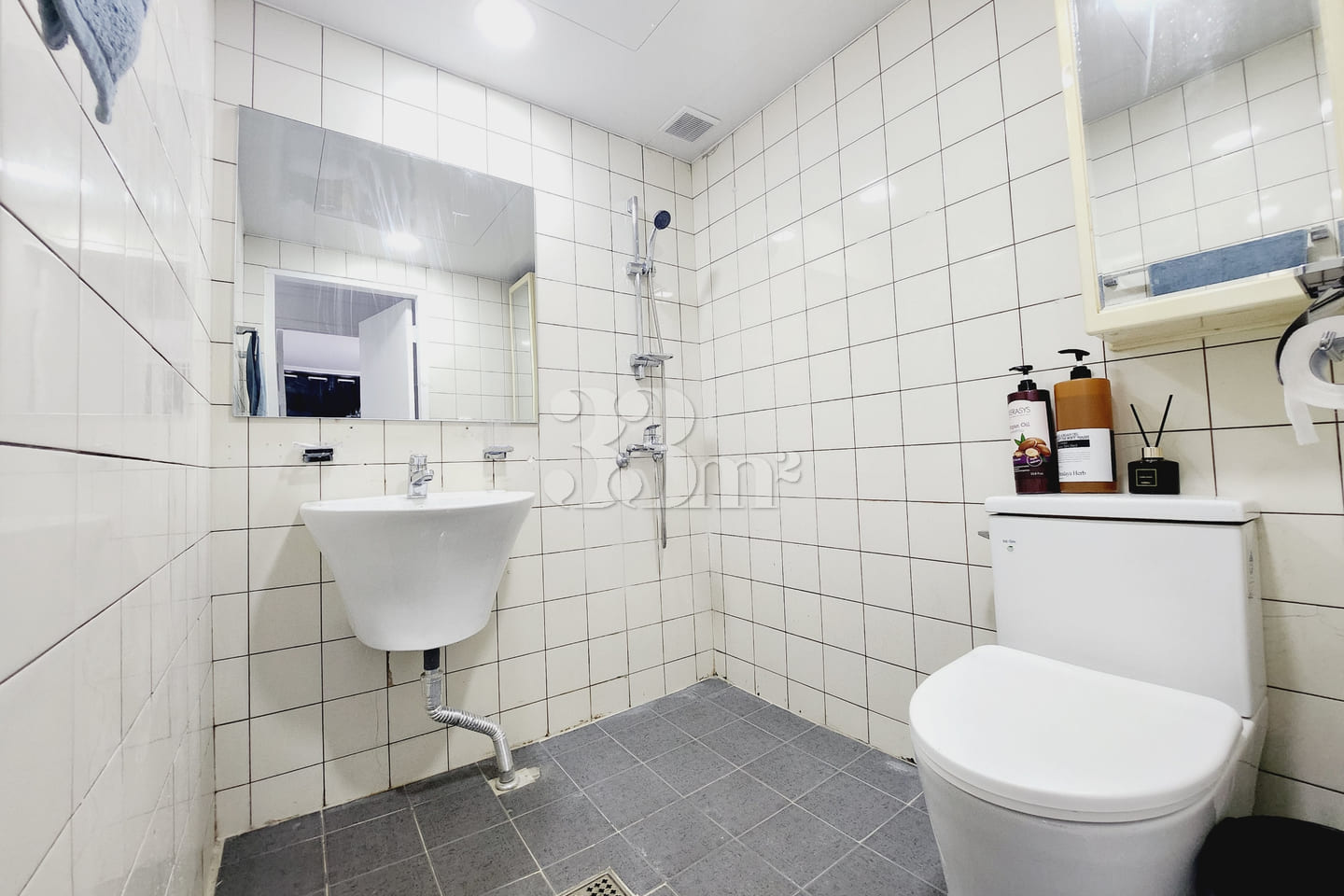 #10 Hapjeong Hongdae 2-room 3-bed 6th image