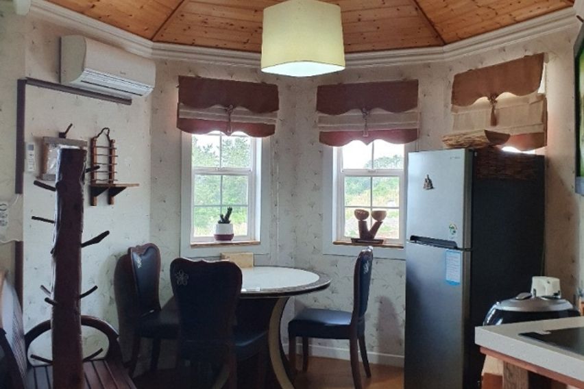 조용하고 편안한 나리채