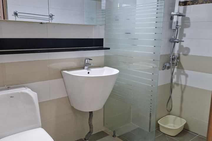 Fully furnished home with a stylish interior 11th image