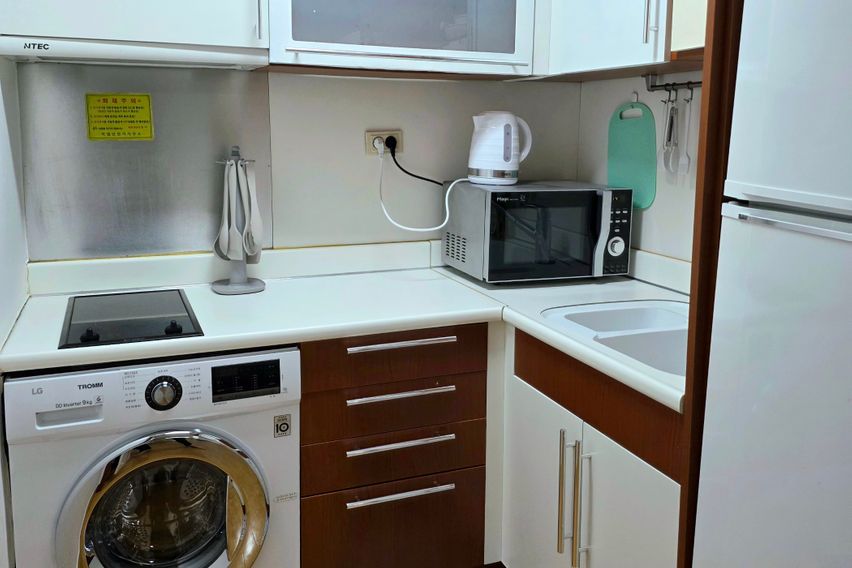 홍대역1분💓채광좋은