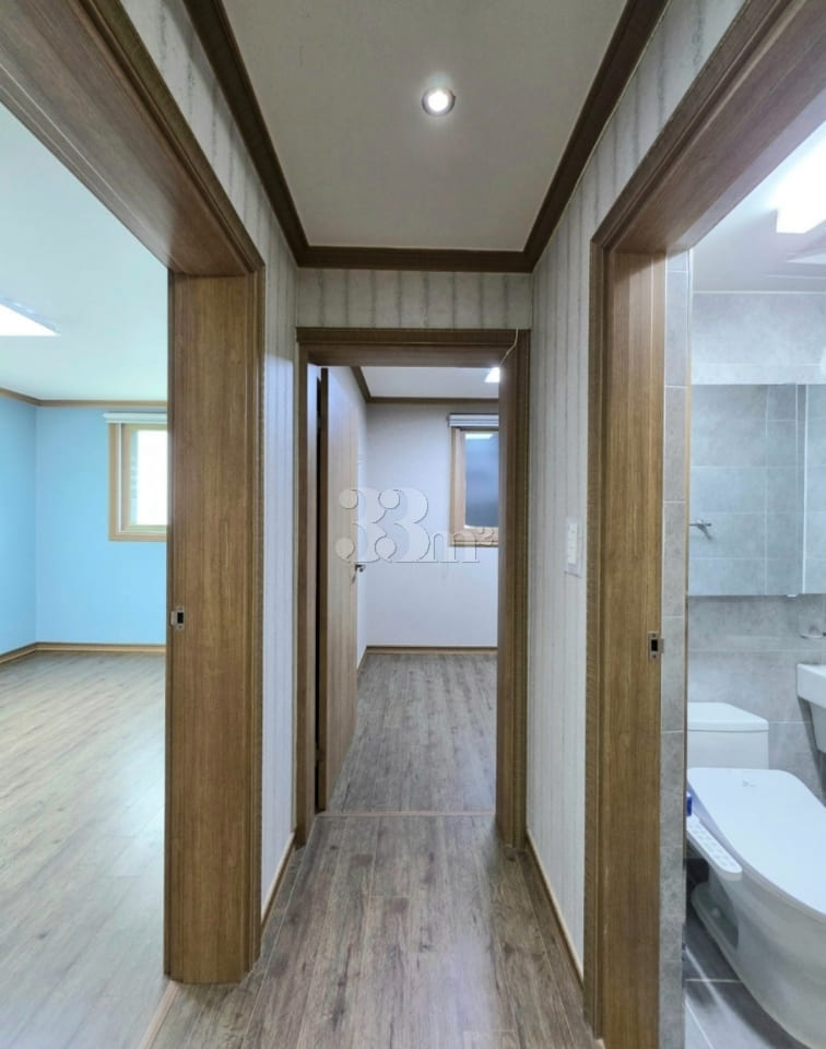 Gunsan. Fully furnished. Large parking lot. 12th image