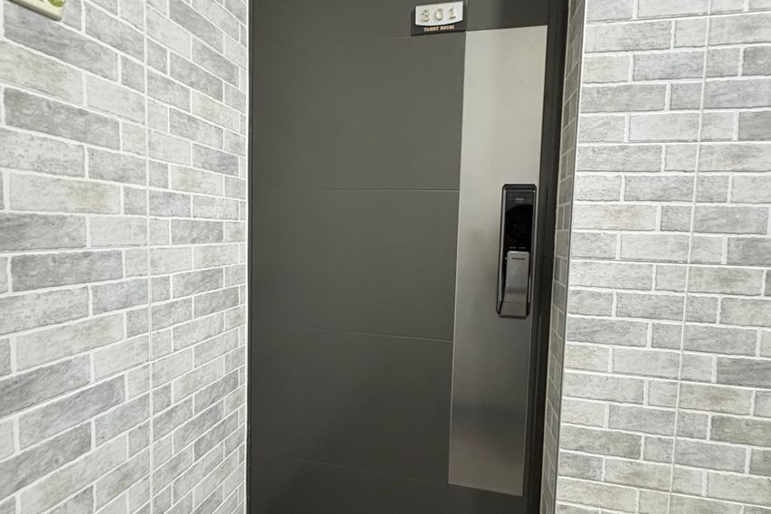 Room No. 301 17번째 이미지