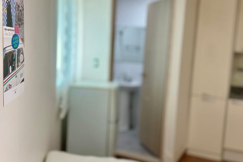 홍대 5분 풀옵션원룸A