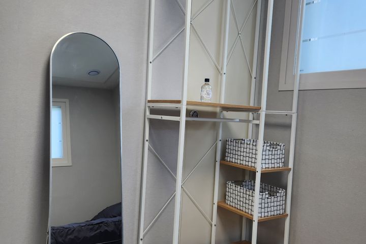☘️ Two-bedroom apartment near Yeongdeungpo-gu 11th image