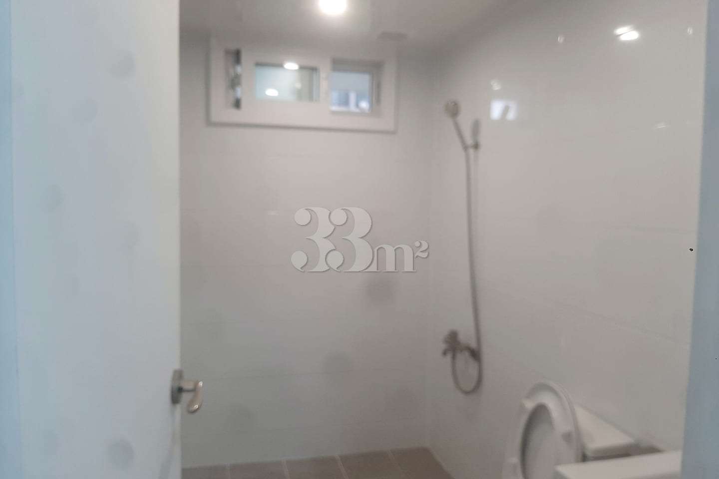 6 Atmospheric Accommodations in Downtown Jung 8th image