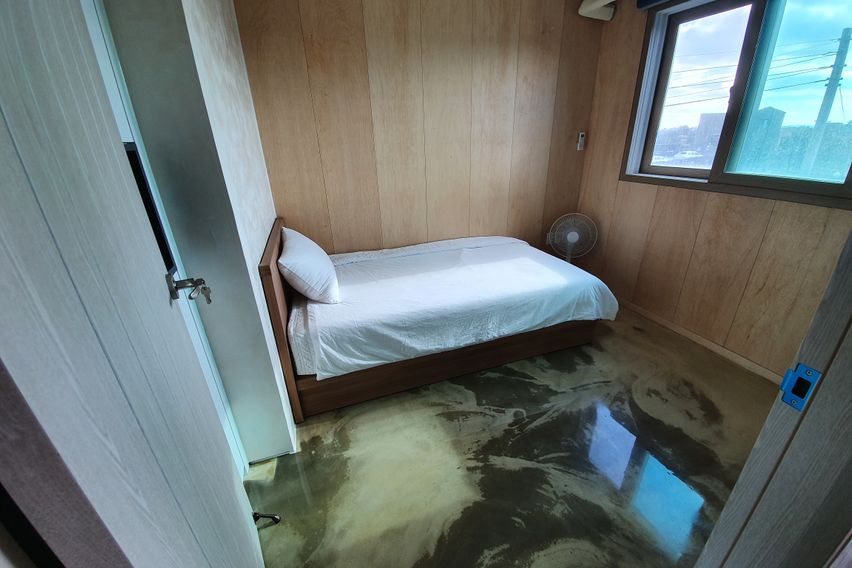 넓은 마당의 화이트복층