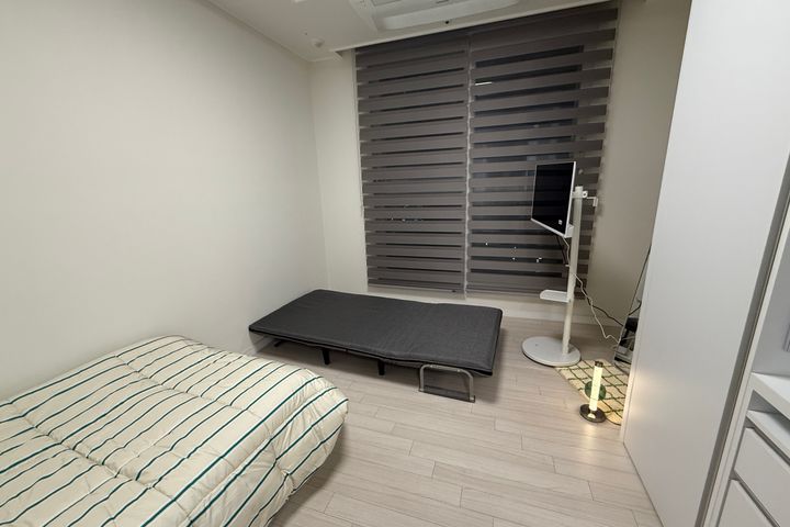 Grand Opening Discount! Fully Furnished, Prim 18th image