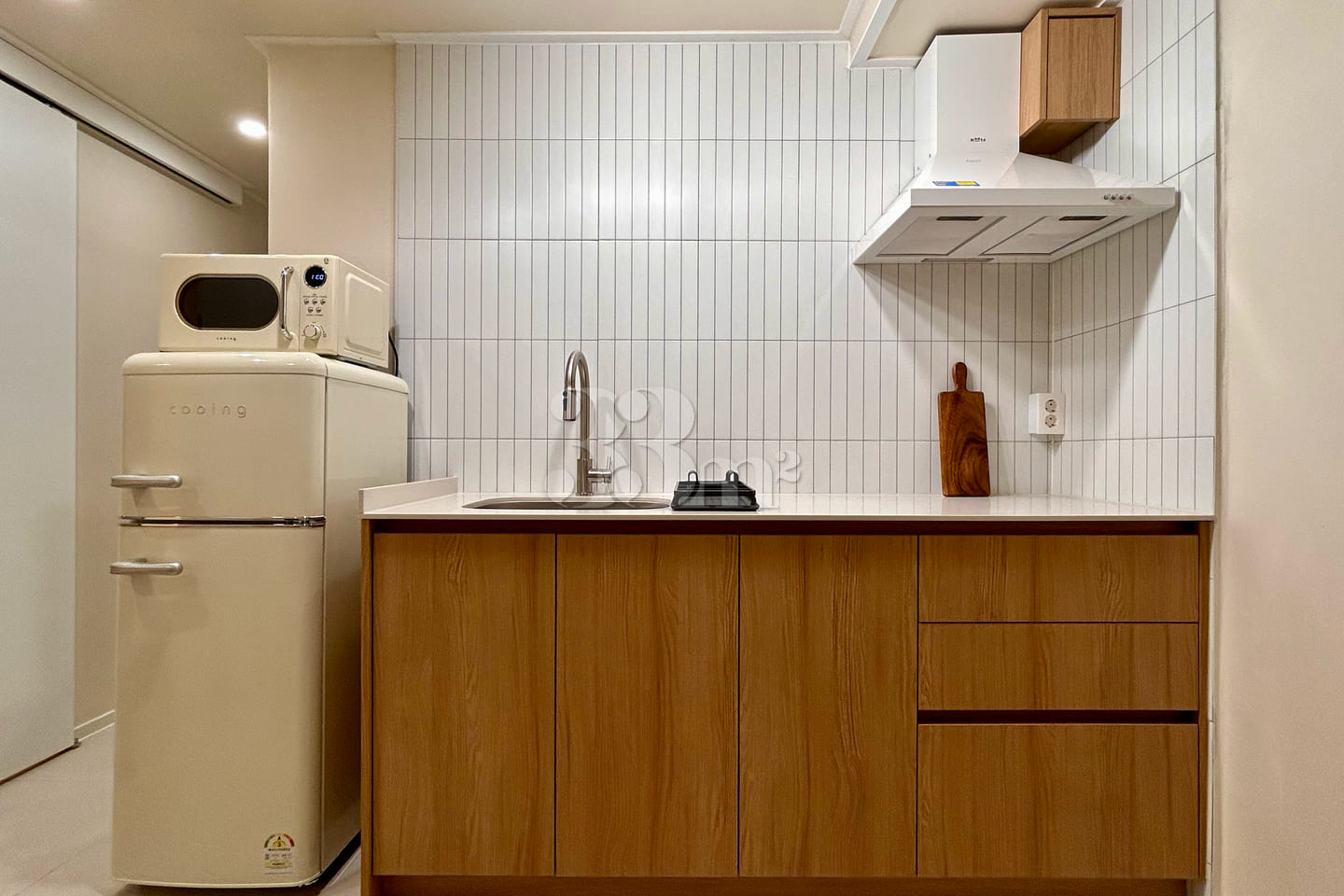 1 minute from Hongdae Station, renovated 2-ro 0th image