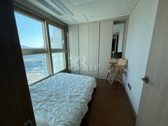 One room, one living room 4th image
