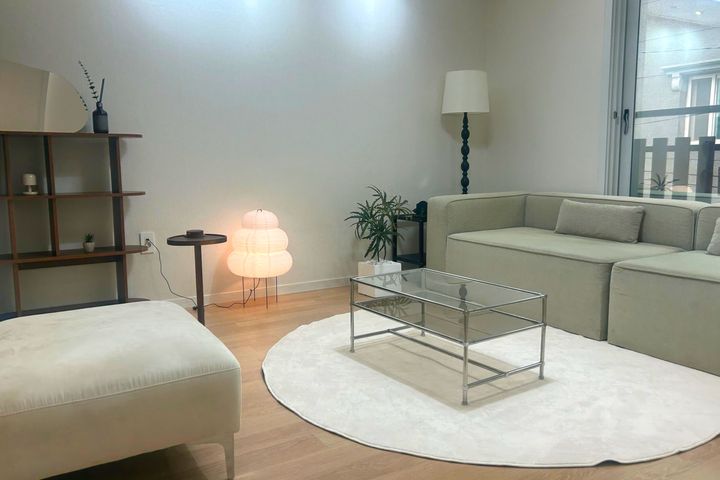 마당이 있는 4층 독채 1번째 이미지