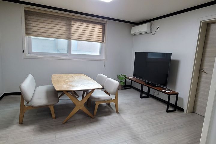 무실동 편리한 3룸 1번째 이미지