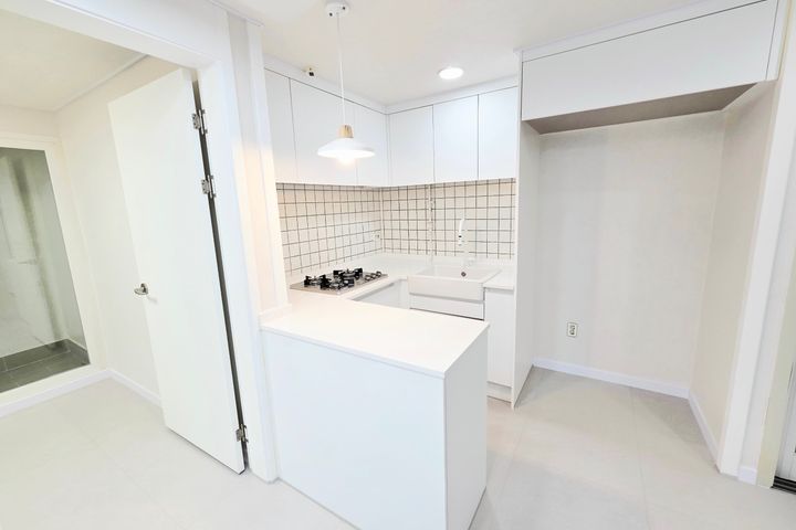 Doksan-dong Two-Room White House 3th image