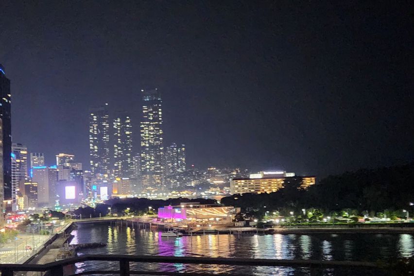 마린시티양면창☆씨뷰큰룸