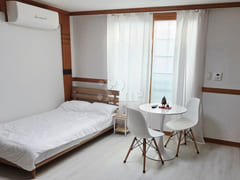 Busan Noblean Studio Apartment ๐ป 2th image