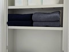 A studio apartment you'll want to stay in 11th image