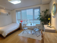 Jeongja Stay / Spacious 1.5-Room Unit 13th image