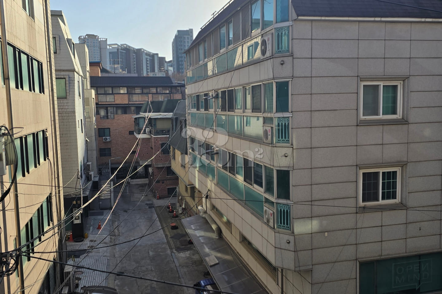 Gangnam Sinsa Nonhyeon – White Tone 19th image