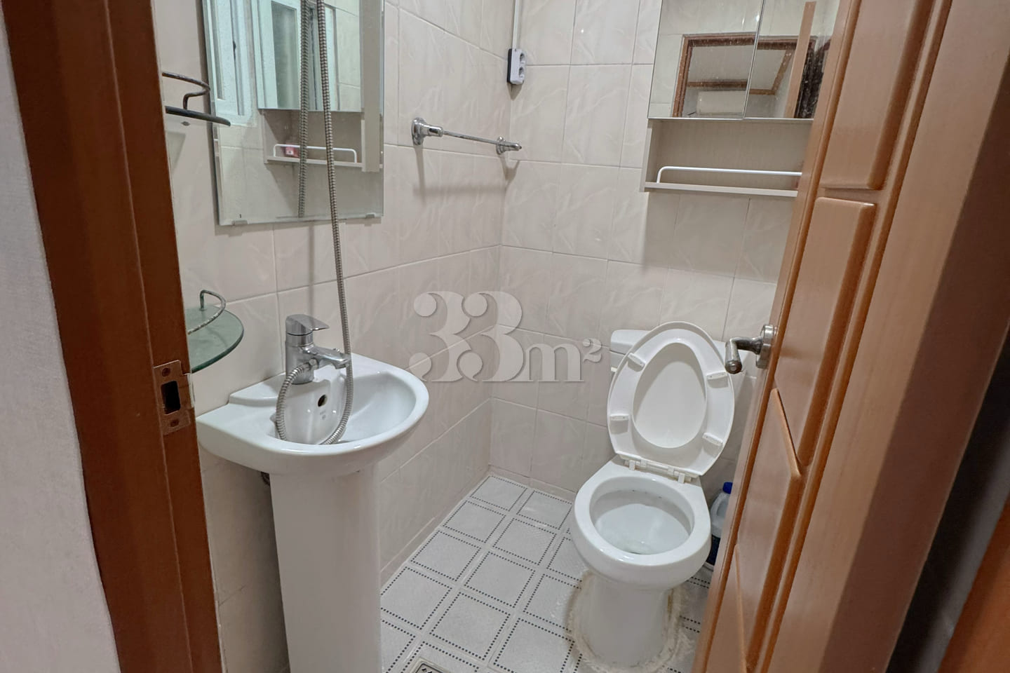 Spacious studio for 3+ people 6th image