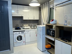Neat studio apartment 0th image
