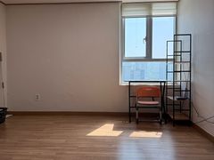 넓고 쾌적한 투 룸 3번째 이미지