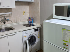 Room 201 4th image