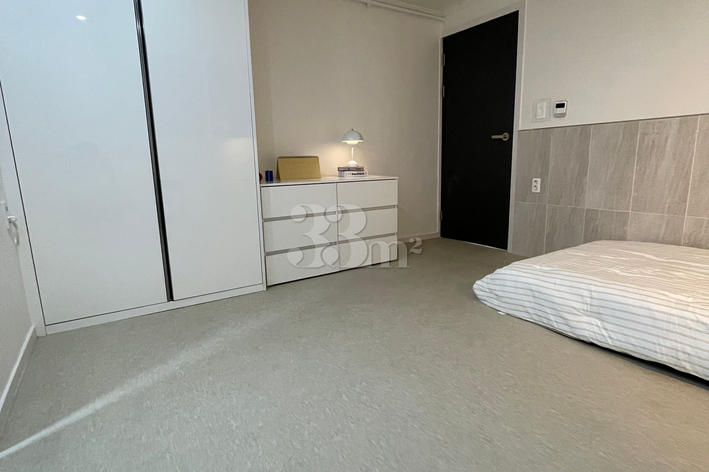 Clean two-room apartment, 10 minutes from G-W 6th image