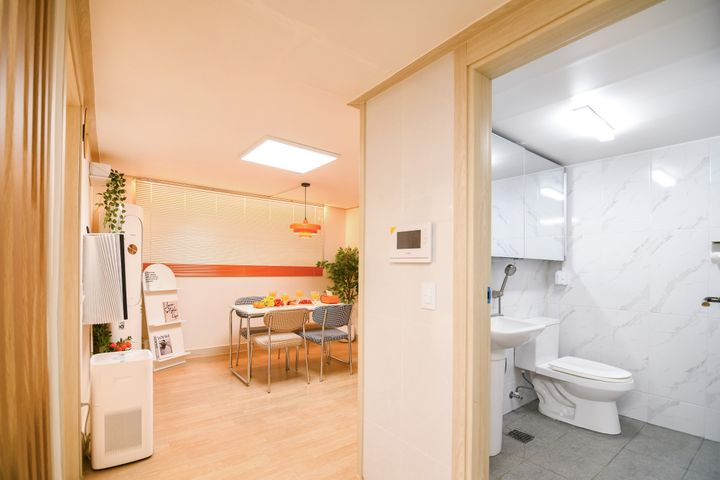 Jamsil/Seokchon Lake/Three-room apartment 11th image