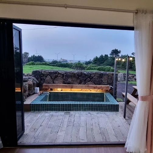 자쿠지가있는제주돌담집 2번째 이미지