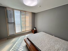 New Fully Furnished Cozy House 2th image