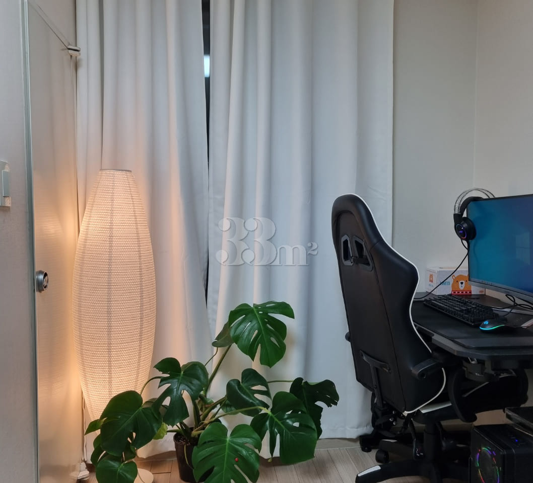 A house perfect for one person to live in. 0th image