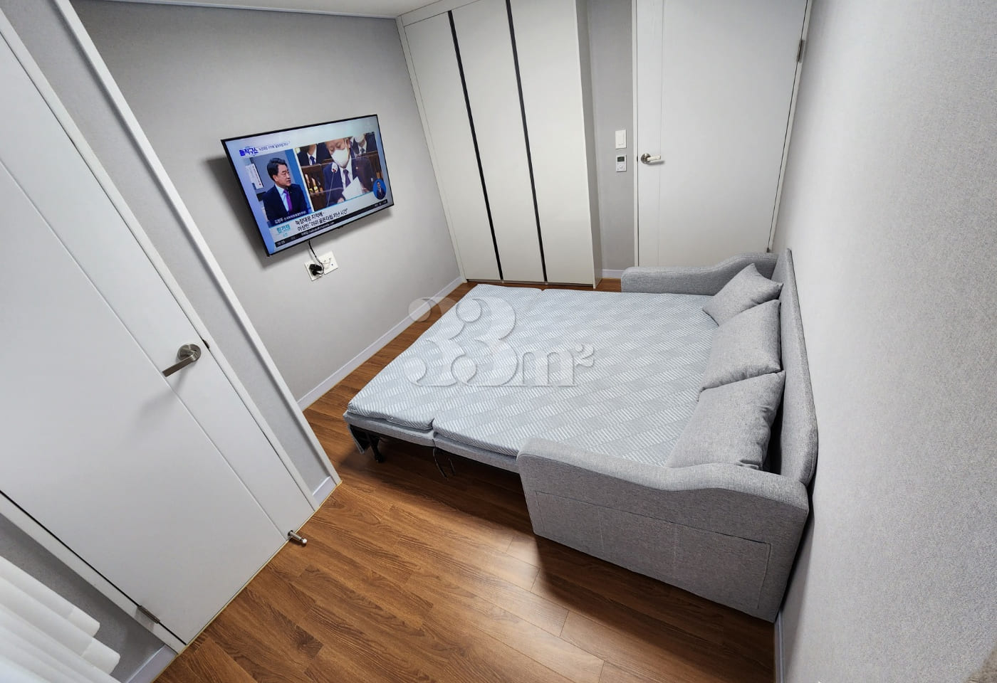 Sinchon-ri Haven Two-Room Apartment 4th image