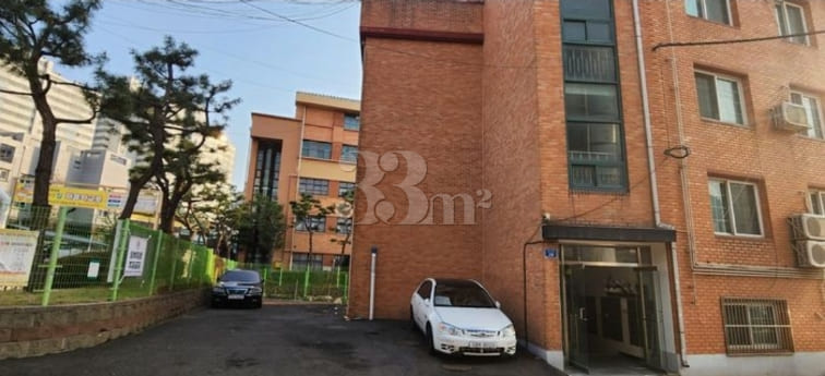 Convenient parking, studio apartment 🏡105 16th image