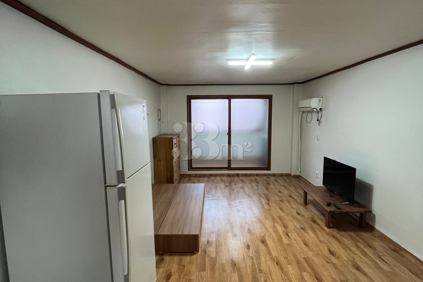 Room 201 2th image