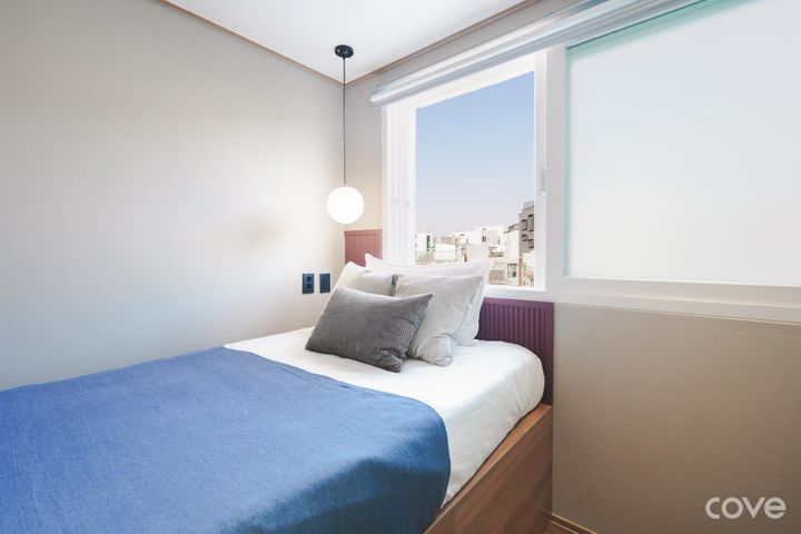 Fully-furnished Modern Studio 1th image
