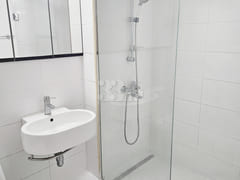 December Special π Spacious Room in Shinyong 16th image