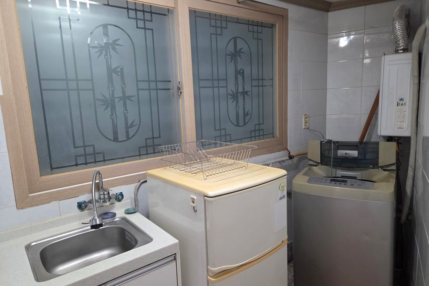 엘림빌 201호(큰방) 4번째 이미지